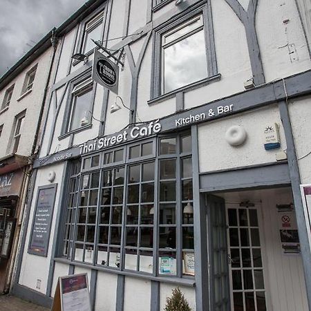 The Crown Rooms Newmarket Нюмаркет Екстериор снимка